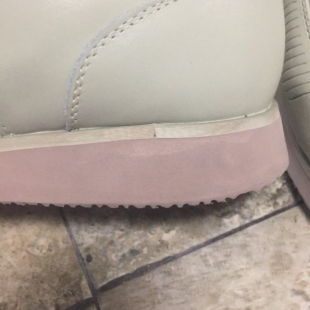 $132 NWB MT. EMEY DAMAGE APIS leather medical shoe 6E - Picture 6 of 9